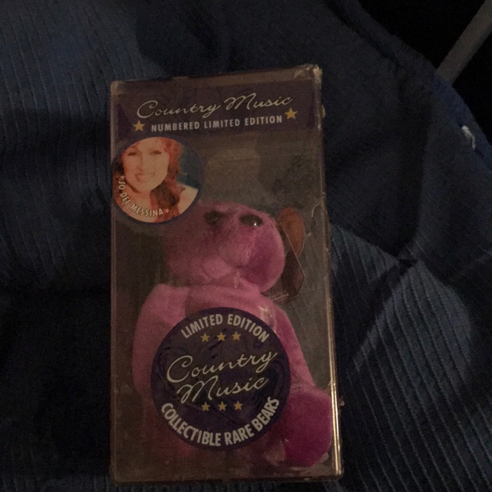 Country Western Rare Bear